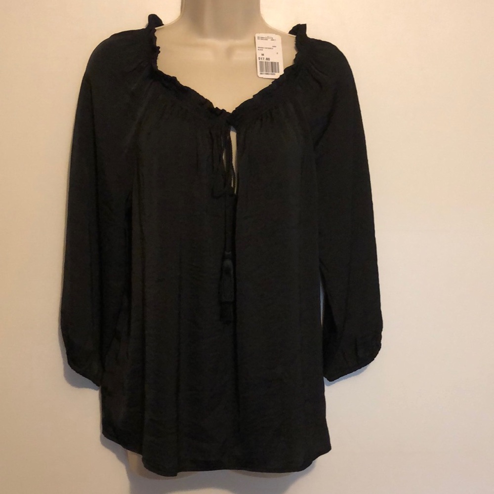 Forever 21 Women’s Size Medium Black Scoop Top NWT